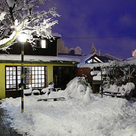 A Pousada Casa Del Pueblo Esquel Exterior foto